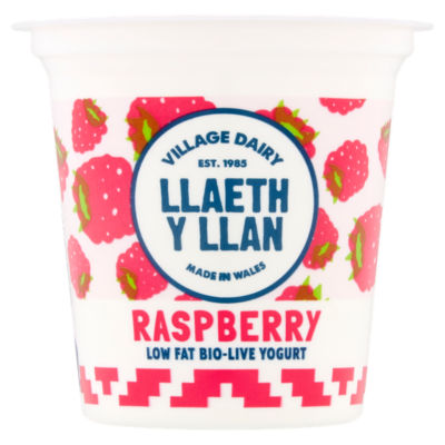 Llaeth y Llan Raspberry Low Fat Bio-Live Yogurt 125g thumbnail 2