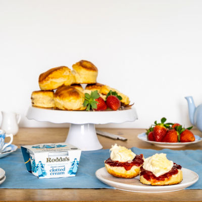 Classic Cornish Clotted Cream 227g thumbnail 3