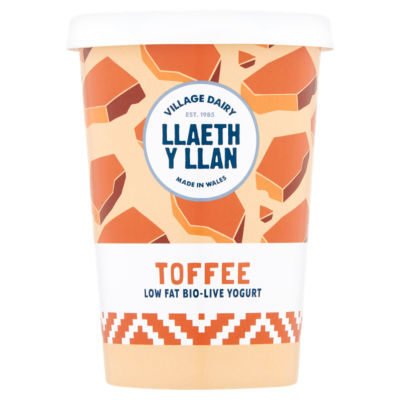 Llaeth y Llan Toffee Low Fat Bio-Live Yogurt 450g thumbnail 2