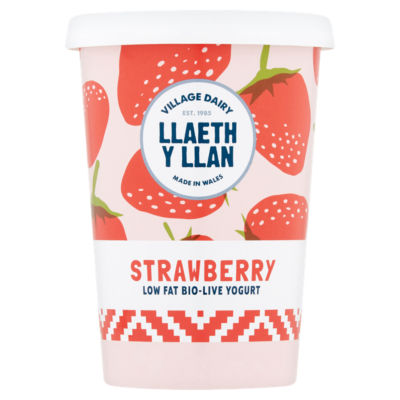 Llaeth Y Llan Strawberry Low Fat Bio-Live Yogurt 450g