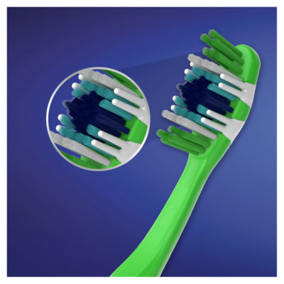 ORAL-B PRO-CLEAN Manual Toothbrush – Removes Plaque & Fights Bad Breath – Medium, 1 thumbnail 3