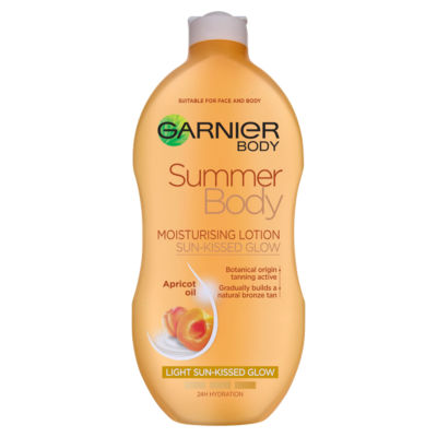 Summer Body Gradual Tan Moisturiser Light 400ml thumbnail 2