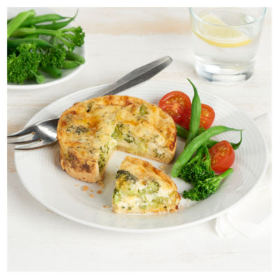 Crustless Broccoli & Cheese Quiche 150g thumbnail 3
