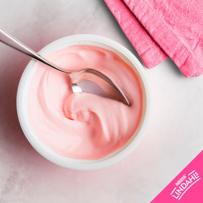 Kvarg Raspberry Flavoured 150g thumbnail 3