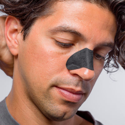 Pure Active Anti-Blackhead Charcoal Nose Strips Pack of 4 thumbnail 3