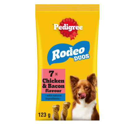 RODEO Duos Bacon and Chicken Dog Treats 7 Sticks 123g thumbnail 2
