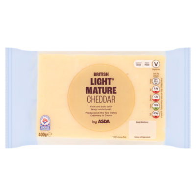 British Light Mature Cheddar 400g thumbnail 2