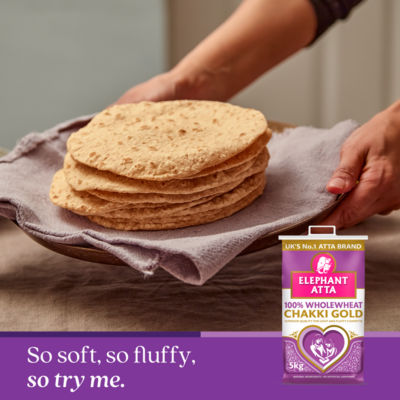 Chakki Gold Whole Wheat Chapatti Flour 5kg thumbnail 4