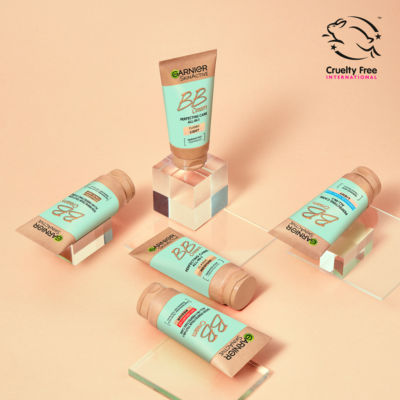 SkinActive Classic Perfecting All-in-1 BB Cream, Shade Classic Deep, 50ml thumbnail 3