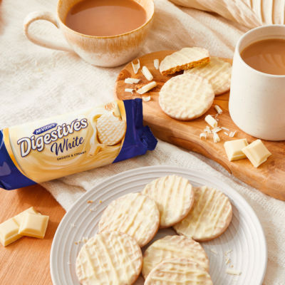 White Digestive Biscuits 232g thumbnail 4