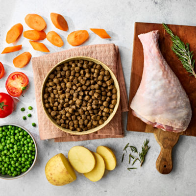 Natural Dog Food Turkey with Potato & Vegetables Adult Dog 1-7 Years 2kg thumbnail 4