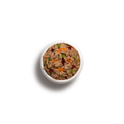 Select Home-Style Chicken Recipe with Garden Vegetables & Cranberries 680g thumbnail 2