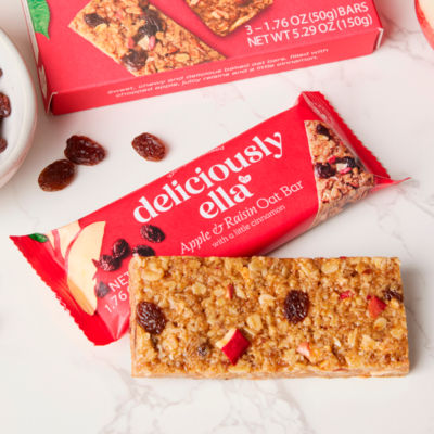 Apple & Raisin Oat Bar 50g thumbnail 4