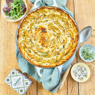Maldon Garlic Sea Salt, with Wild and Roasted Garlic 100g thumbnail 3