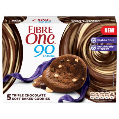 90 Calorie Triple Chocolate Soft Baked Cookies 5 x 24g (120g) thumbnail 3