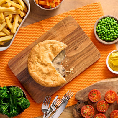 The Big One Chicken & Mushroom Pie thumbnail 3