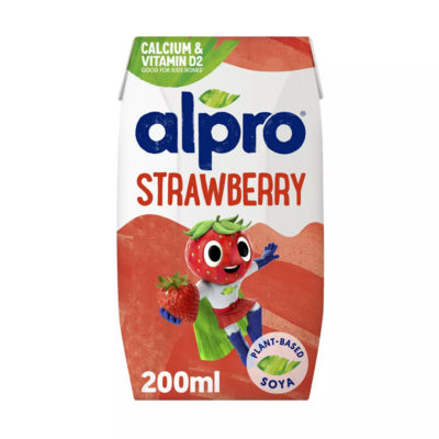 Kids Soya Strawberry Long Life Dairy Free Drink 200ml thumbnail 2