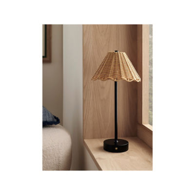 Woven Scallop Rechargeable Lamp thumbnail 2