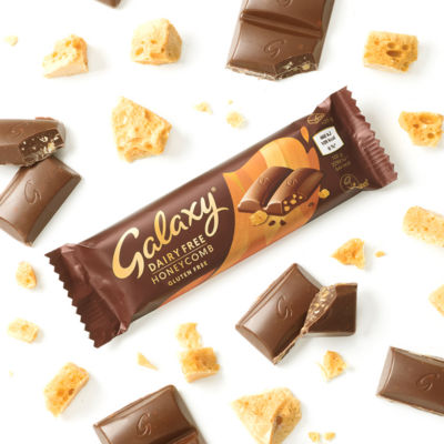 Dairy Free & Vegan Honeycomb Chocolate Bar 40g thumbnail 4