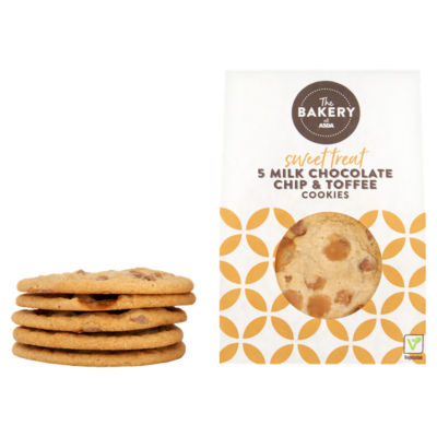 Milk Chocolate Chip & Toffee Cookies 5pk thumbnail 3