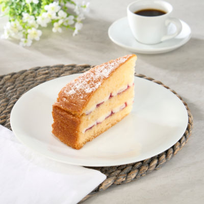 Victoria Sponge Cake Slice thumbnail 2