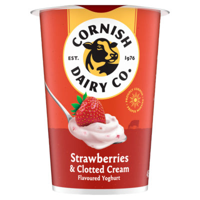 Strawberries & Clotted Cream Flavoured Yoghurt 450g