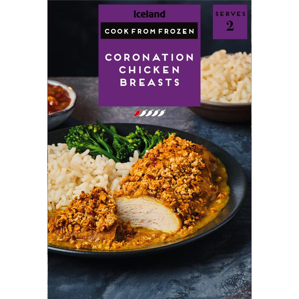 Iceland Coronation Chicken Breasts 332g