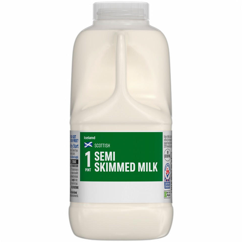Iceland Scottish Semi-Skimmed Milk 1 Pint 568ml