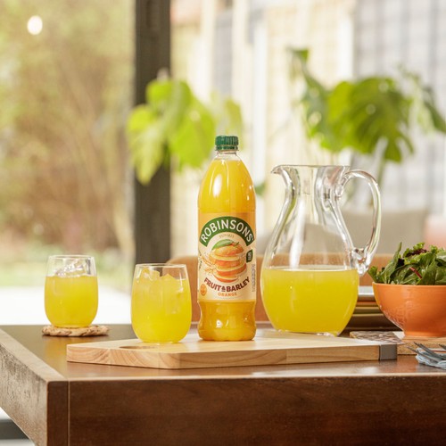 Robinsons Fruit & Barley With Vitamins No Added Sugar Orange Squash 1L thumbnail 2