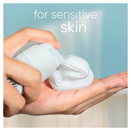 Venus Satin Care Shaving Gel for Sensitive Skin thumbnail 2