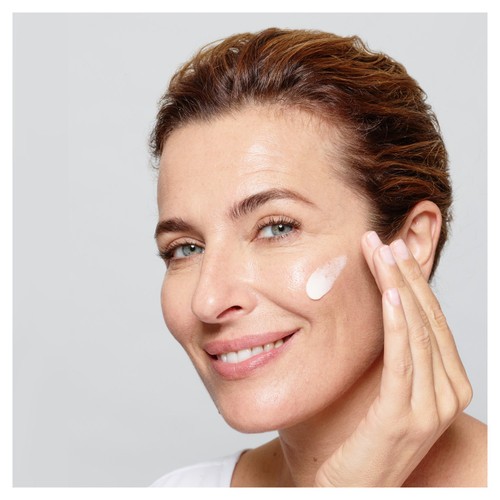 L'Oreal Age Perfect Eye Cream  thumbnail 3
