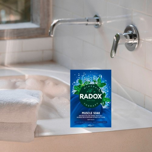 Radox Muscle Soak Bath Therapy Herbal Bath Salts The Original 400g thumbnail 3