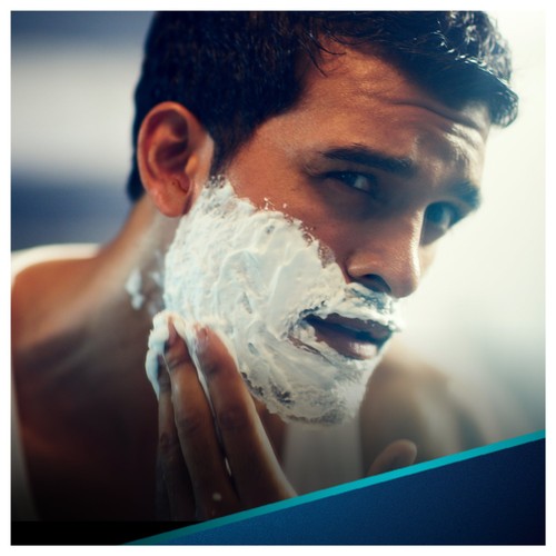 Gillette Mach3 Extra Comfort Shaving Gel thumbnail 2