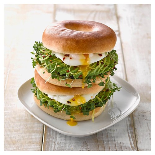 Warburtons Plain Bagels thumbnail 2