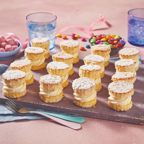 Lemon Mini Sponge Sharing Platter (16 Pieces)   FTO thumbnail 4