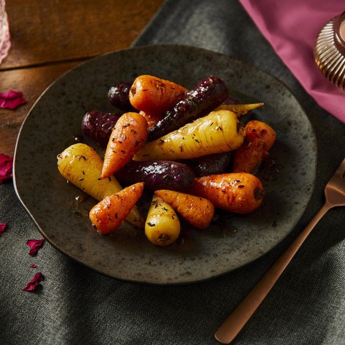 Morrisons The Best Chantenay Carrots with Acacia Honey Butter 300g thumbnail 3