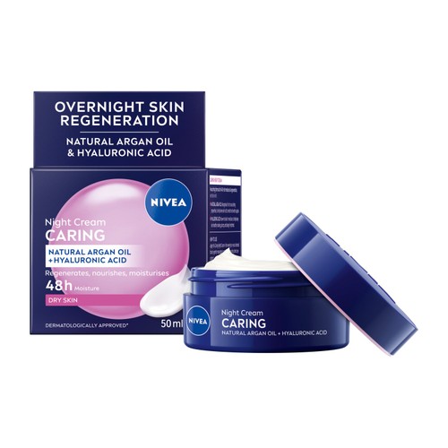 NIVEA Nourishing Night Cream Moisturiser Dry & Sensitive Skin 50ml thumbnail 2