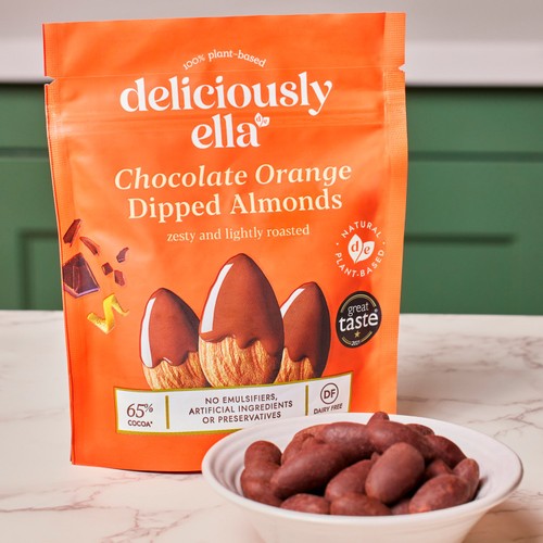 Deliciously Ella Chocolate Orange Dipped Almond Share Snack Bag 75g thumbnail 3