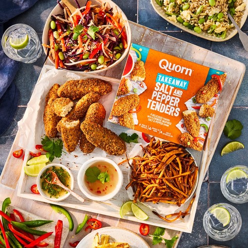 Quorn Takeaway Vegetarian Salt & Pepper Tenders 240g thumbnail 2