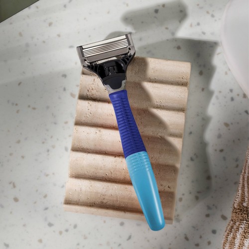 Harry's Razor and 10 Blades Indigo Set thumbnail 4