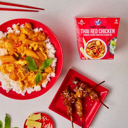 Kitchen Joy Thai Red Chicken Aromatic Coconut Curry With Jasmine Rice 350g thumbnail 2
