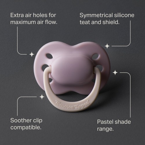 Tommee Tippee 0-2mth Newborn Soother Girl  thumbnail 2