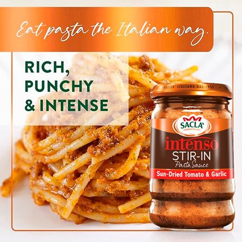 Sacla' Intenso Tomato & Garlic Pasta Sauce thumbnail 2
