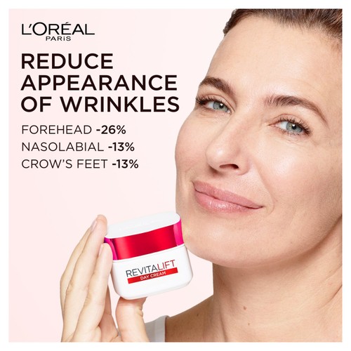 L'Oreal Paris Revitalift Anti-Ageing & Firming Day Cream with Retinol thumbnail 4