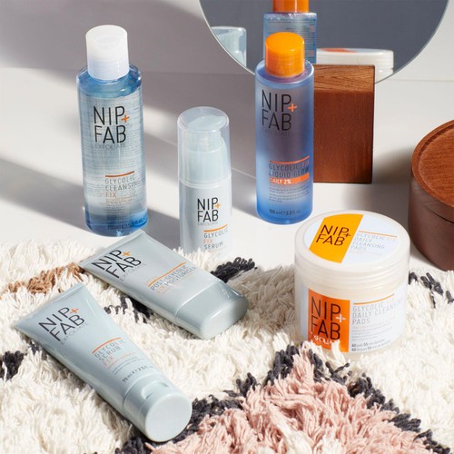Nip+Fab Glycolic Exfoliating Scrub thumbnail 3