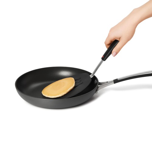 OXO SoftWorks Silicone Pancake Turner 37cm thumbnail 3