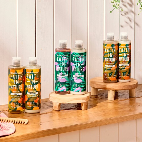 Faith in Nature Grapefruit & Orange Shampoo thumbnail 9