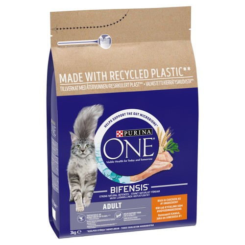 Purina One Chicken Dry Cat Food thumbnail 2