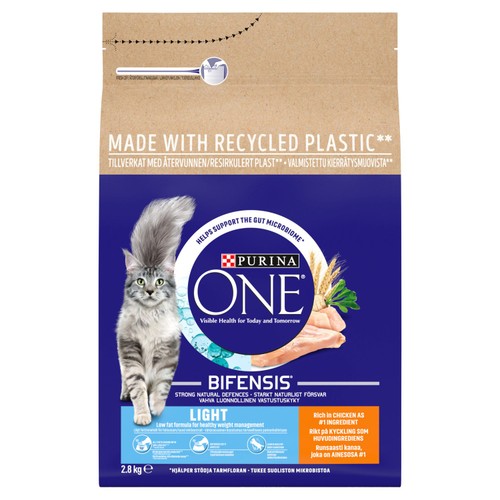 Purina ONE Light Dry Cat Food Chicken & Wheat thumbnail 2