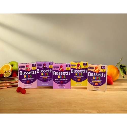 Bassetts Blackcurrant & Apple Omega 3 & Multivitamins 3-6yrs thumbnail 6